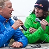  Niewidomy alpinista Andy Holzer w rozmowe ze Stefanem Glowaczem. Fot. Piotr Drożdż