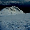  Grań lodowca Gouter podczas ataku szczytowego w nocy