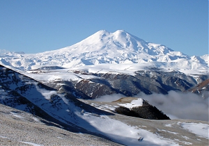 Na Elbrusie odnaleziono dwa ciała. To Polacy. Trzecia osoba wciąż jest poszukiwana
