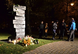 Pomnik tragicznie zmarłych alpinistów KW Katowice odsłonięty
