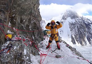 Wieści z K2: szybkie postępy na Żebrze Abruzzi